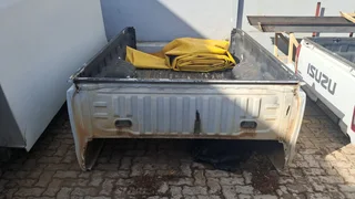 Isuzu load bin