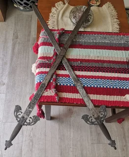 Toledo Spanish Ancient Display Swords (replicas). 10% Off