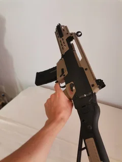 ICS G33 SFS Tactical AEG Airsoft Rifle,High Quality. Only seen 3 games in its life.