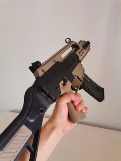 ICS G33 SFS Tactical AEG Airsoft Rifle,High Quality. Only seen 3 games in its life.