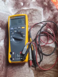 Fluke 179 True Rms Multimeter