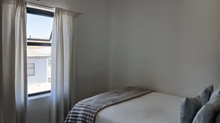 Flat and House share- Ad posted by Afika Madyibi