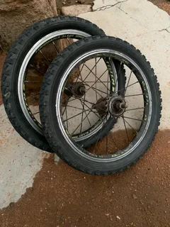 Mojo 16&#34; bike wheels