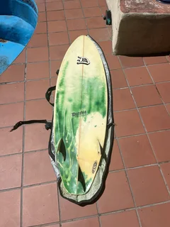Surf board