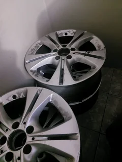 17&#34; Original Mercedes Benz Rimz in great condition