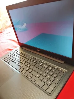 Dell Inspiron 3595 Laptop – Excellent Battery 77% – R2 950 ono