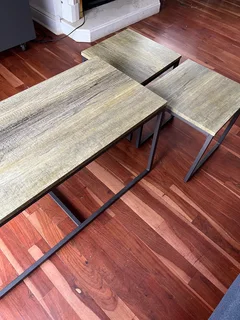 Coffee table + 2 side tables