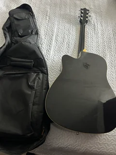 Guitar - Ad posted by Thana10