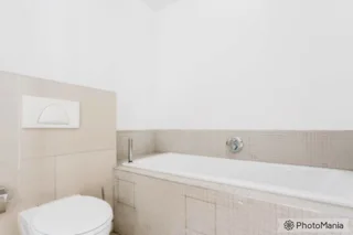 Penthouse - Ad posted by Northern trust properties