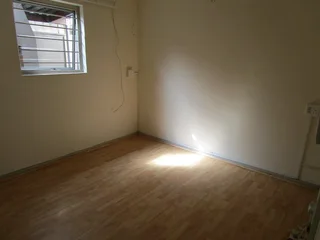 *REDUCED* 2 Bedroom Apartment To Rent in Belhar