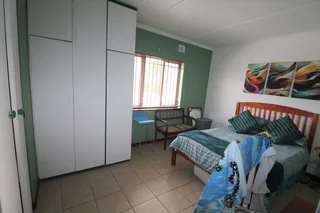 Spacious 3-bedroom duplex with stunning entertainment area in Escombe - Not to be missed!