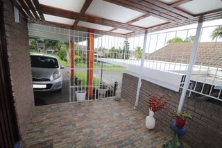 Spacious 3-bedroom duplex with stunning entertainment area in Escombe - Not to be missed!