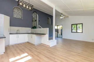 Well-Priced 3-Bedroom Simplex in Northdene