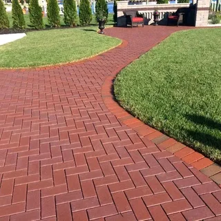 I  AM DOING ALL TYPES OF PAVING INSTALLATION WITHOUT A DEPOSIT