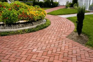 I  AM DOING ALL TYPES OF PAVING INSTALLATION WITHOUT A DEPOSIT