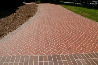 I  AM DOING ALL TYPES OF PAVING INSTALLATION WITHOUT A DEPOSIT