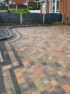 I  AM DOING ALL TYPES OF PAVING INSTALLATION WITHOUT A DEPOSIT