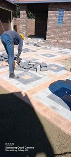 I  AM DOING ALL TYPES OF PAVING INSTALLATION WITHOUT A DEPOSIT