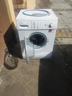 Bosch front loader washing machine with delivery