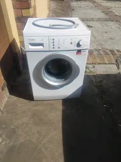 Bosch front loader washing machine with delivery