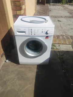 Bosh front loader washing machine with delivery