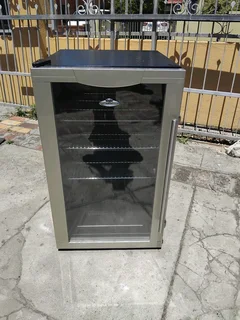 Kelvinator wine cooler with delivery