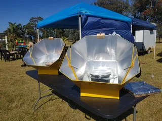 Solar Cooker - All Season Advantage Model - Holiday Special