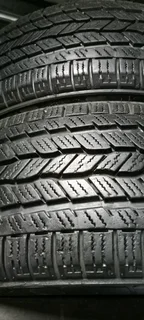 Good tyres almost new 215/55r18