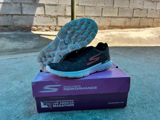 Skechers GOrun 400 sole running shoes