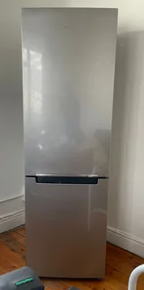 Samsung 328L Bottom Freezer with Cool Pack Metal Graphite