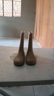 Young boys boots