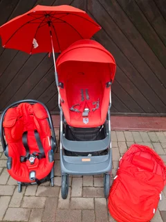 STOKKE Brand Name 3 in 1 Baby Travelling System