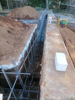 Building, Tileng,cellings,plastering, painting,plumbing, paving