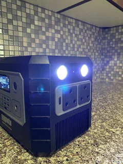 MAGNETO 1200W PORTABLE POWER STATION