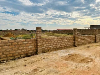 1200 square meters empty stand at Suurman Phomolong Hammanskraal.