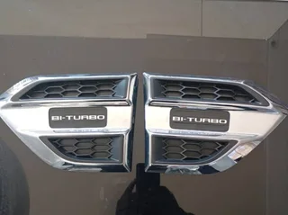 2022 Ford Everest Chrome Fender Grills