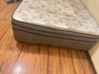 Bed - Ad posted by Lisa