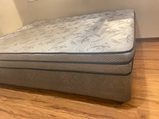 Bed - Ad posted by Lisa