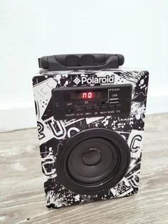 Polaroid punk Bluetooth speaker, barely used brand new condition.