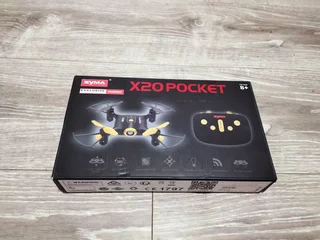 Mini drone, brand new like, pristine condition with batteries included