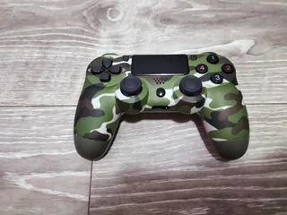 PS4 dualshock4 camo controller for sale, never used, brand new like pristine condition