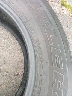 2x 235/65/R17 BRIDGESTONE DUELER TYRES 90%TREAS IS AVAILABLE NOW CALL NATAL 0688190717