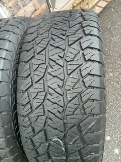 2x 265/60/R18 HANKOOK DYNAPRO AT 2 TYRES 95% THREAD LIFE CALL NATAL 0688190717