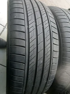 2x 225/55/R18 KHUMO TYRES 90%THREAD LIFE CALL NATAL 0688190717