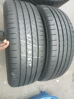 2x 215/60/R17 BRIDGESTONE ALENZA TYRES 98%THREAD LIFE CALL NATAL 0688190717