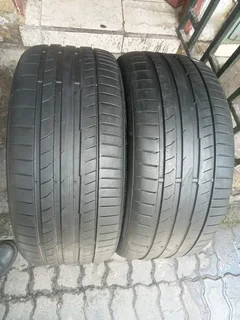 2x 235/35/R19 CONTINENTAL NORMAL TYRES 90%THRRAD LIFE CALL NATAL 0688190717