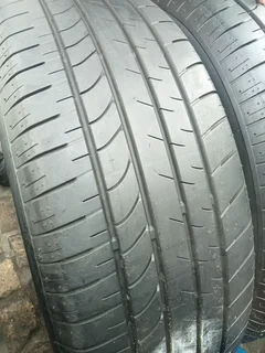 2x 235/55/R20 BRIDGESTONE DUELER TYRES 98%THREAD LIFE CALL NATAL 0688190717