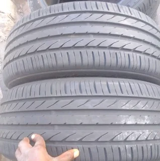 2x 215/50/r18 Toyo Tyres Call Natal 0688190717