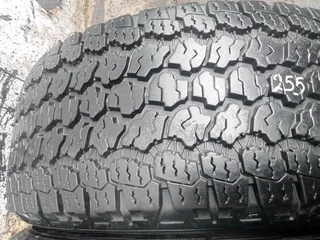 2x 255/55/R19 GOODYEAR WRANGLER TYRES 95% THREAD LIFE CALL NATAL