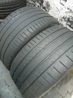 2x 315/35/R21 PIRELLI P ZERO TYRES 90%THREAD LIFE CALL NATAL